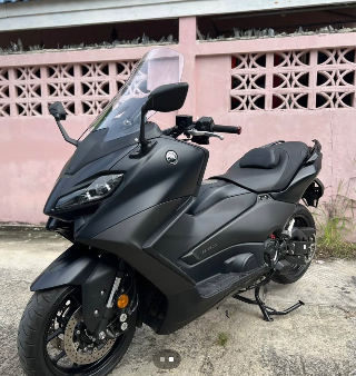 TMAX 560 thumbnail 2