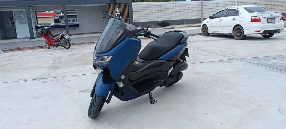 Yamaha NMAX 155 thumbnail 1