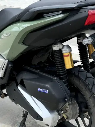Honda ADV 160 ABS thumbnail 4