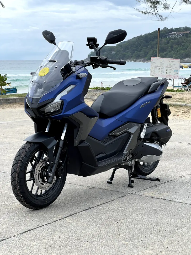 Honda ADV 160 RoadSync