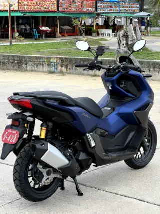 Honda ADV 160 RoadSync thumbnail 4