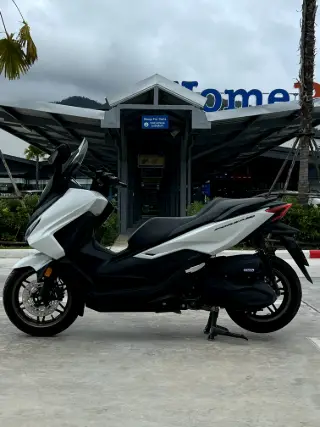 Honda Forza 350 RoadSync thumbnail 2