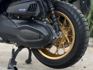 Honda ADV 350 ABS thumbnail 5