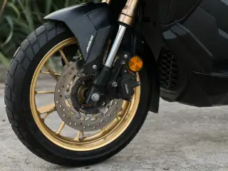 Honda ADV 350 ABS thumbnail 4