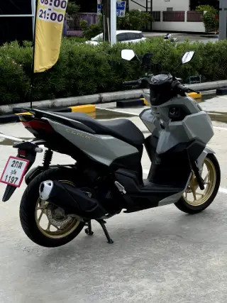 Honda Click 160 ABS thumbnail 5