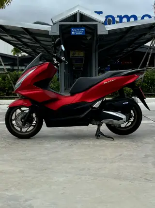 Honda PCX 160 ABS thumbnail 2