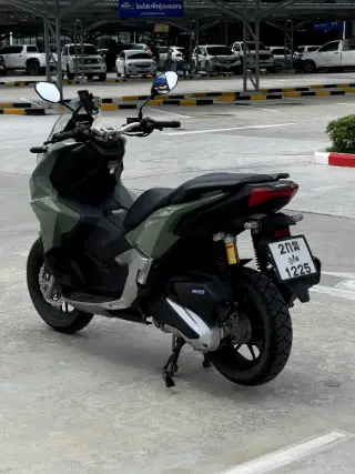 Honda ADV 160 ABS thumbnail 3