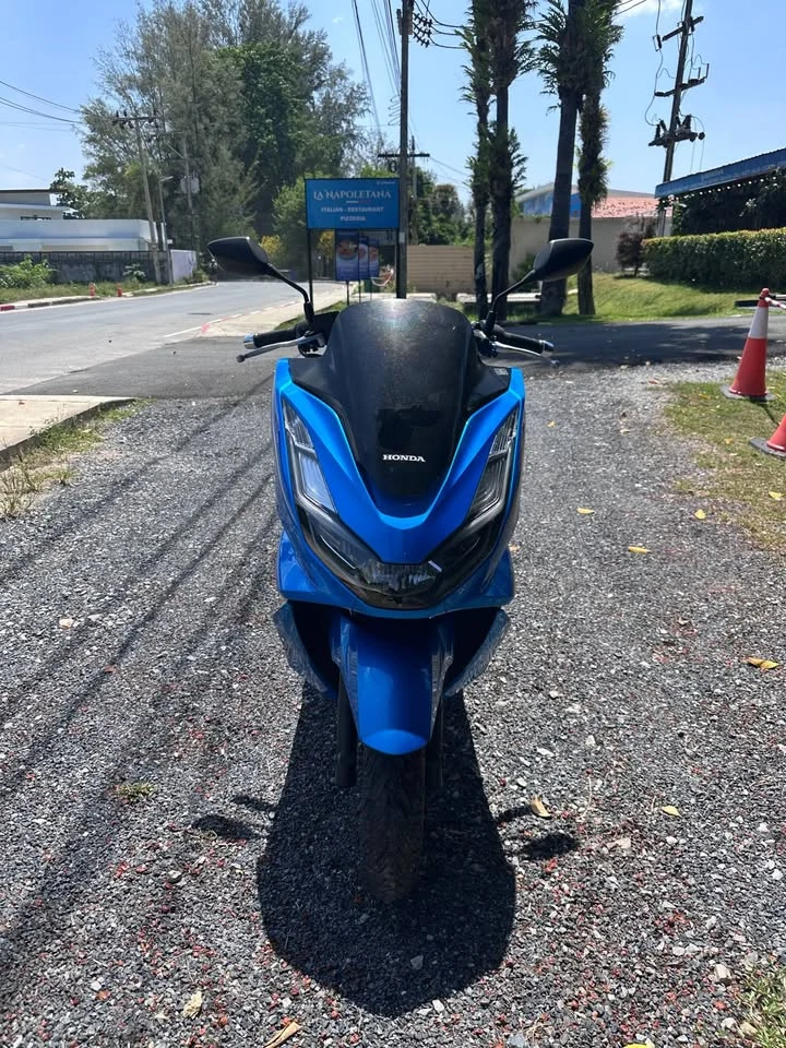 Honda PCX 160 thumbnail 2