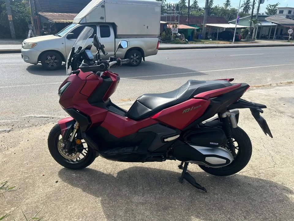 Honda ADV 350 thumbnail 1