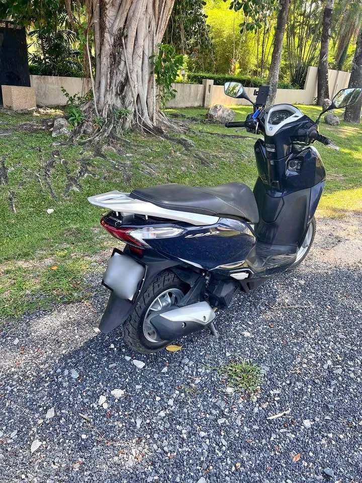 Honda LEAD 125 thumbnail 3