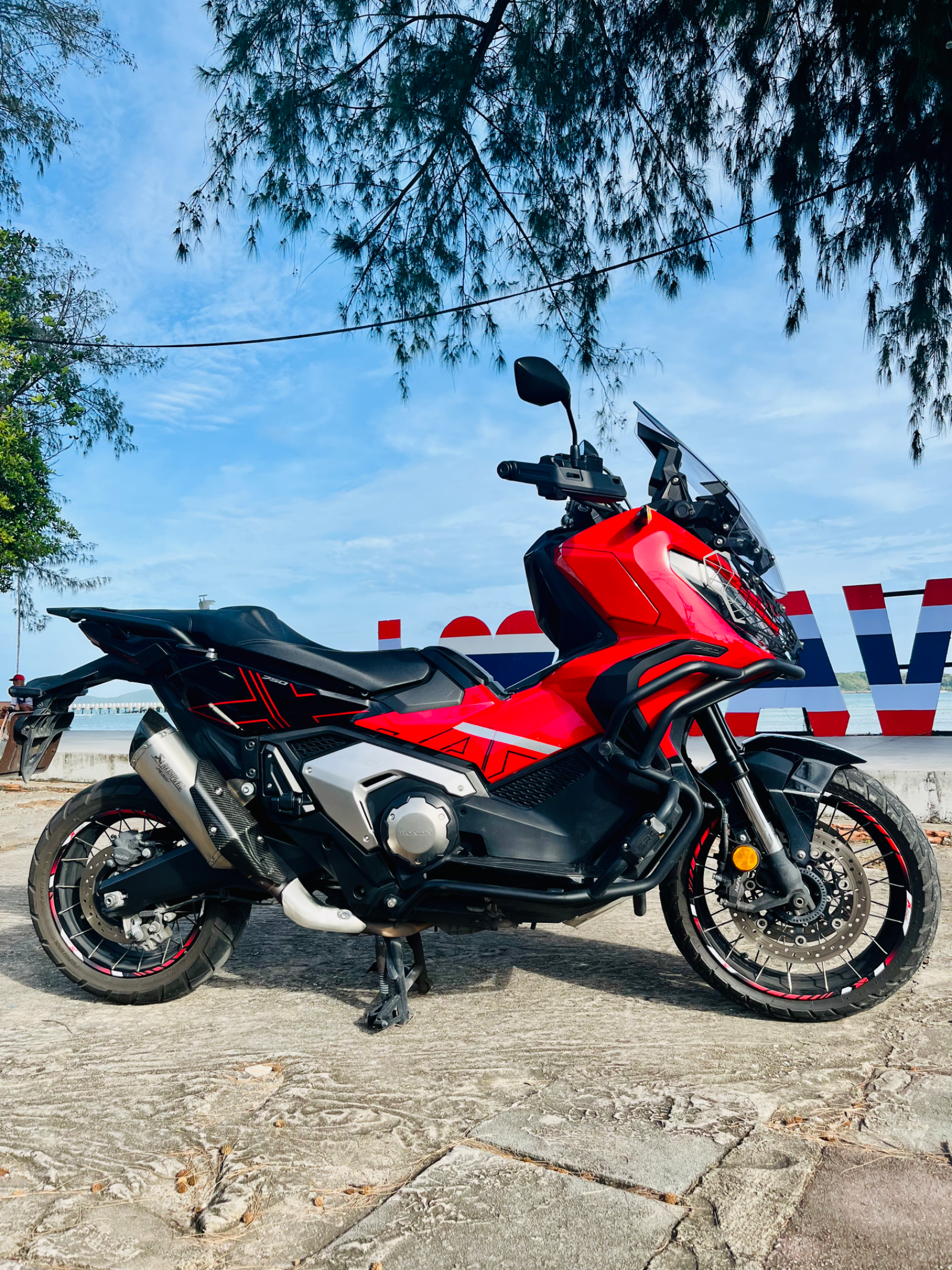 Honda xadv 750cc thumbnail 1
